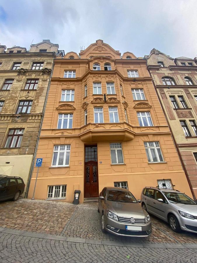 Lázeňský Apartmán Karlovy Vary Exterior foto